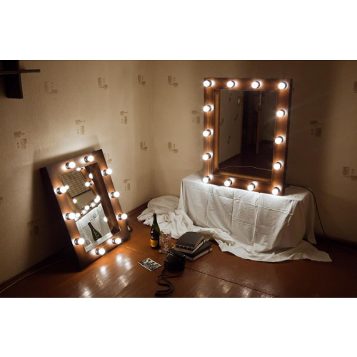 Зеркало визажиста "Adrian"